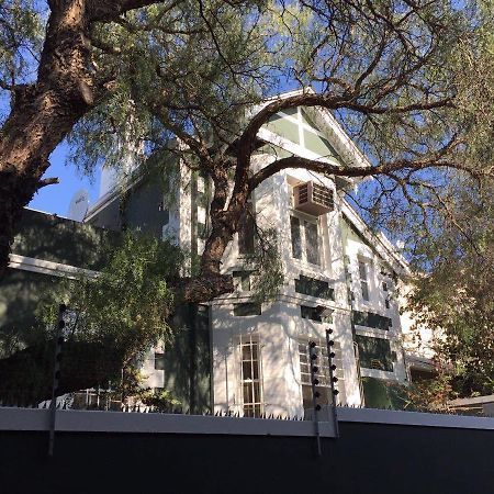 Wanderlust Backpackers Hostel Cape Town Bagian luar foto